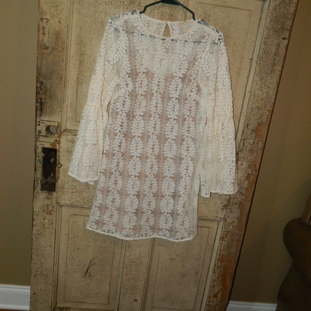 Michael Michael Kors Lace Bell Sleeve Dress Size XS (Z-33)
